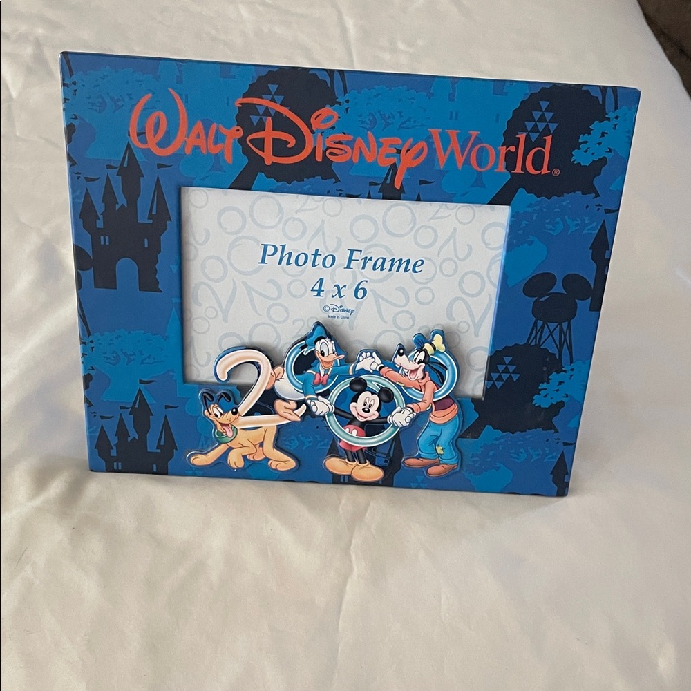 Vintage 2000 Disney Blue and Red Photo Frame with Characters
